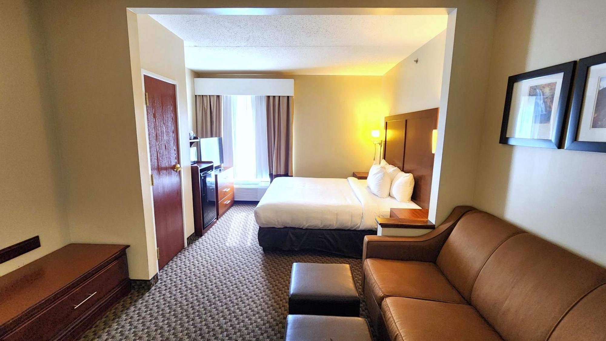 Comfort Inn & Suites Mount Pocono Exterior foto