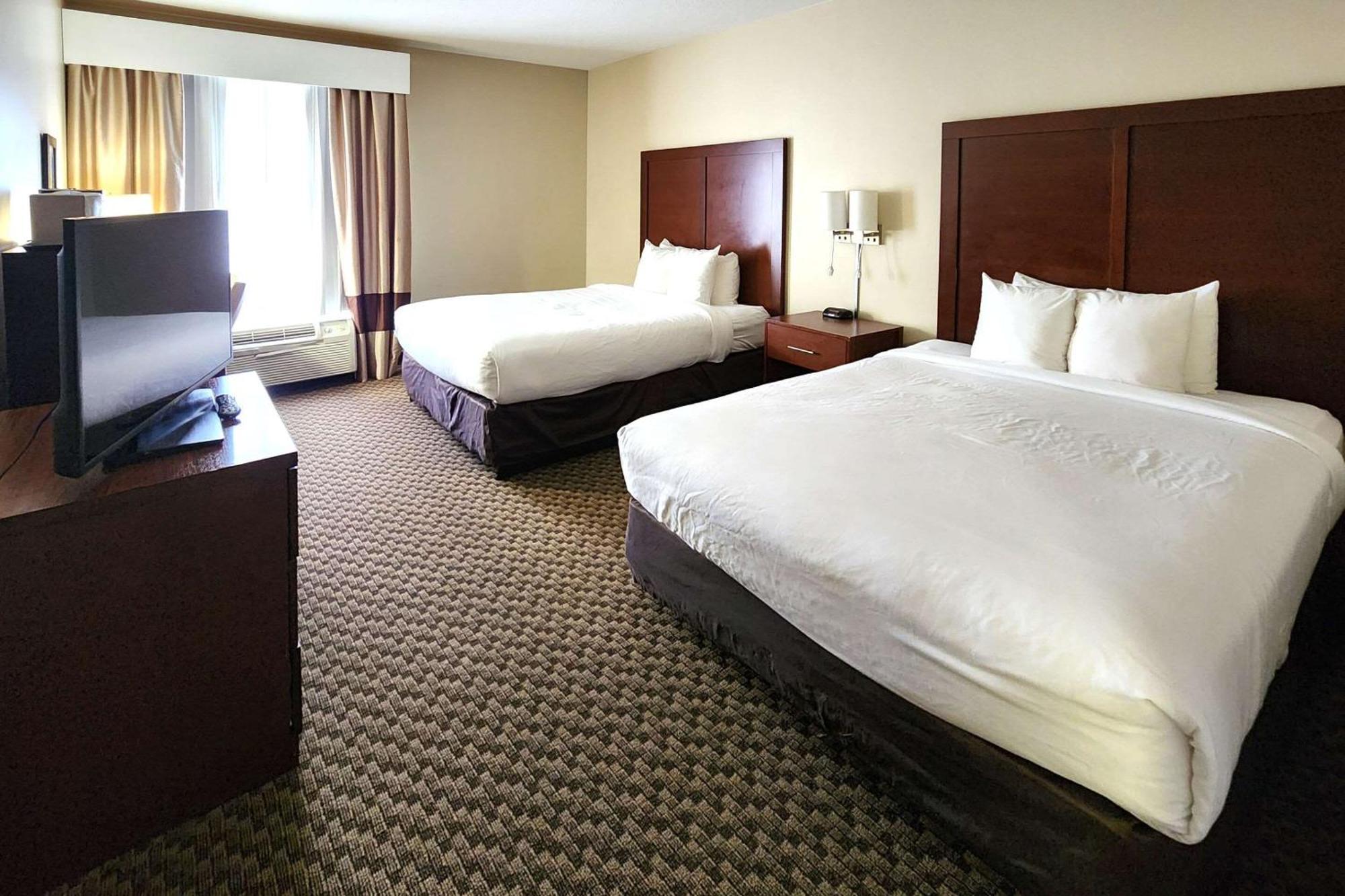 Comfort Inn & Suites Mount Pocono Exterior foto